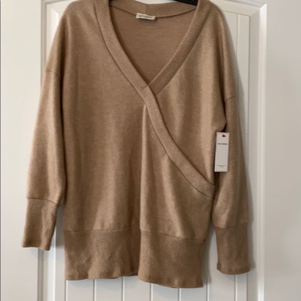 V neck sweater from red dress size m